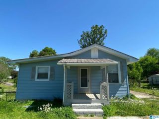 Foreclosed Home - 224 SCHOOL RD, 35005