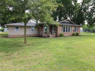 Foreclosed Home - 1671 County Road 1555, 35019