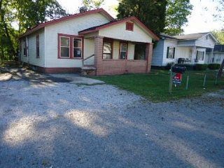 Foreclosed Home - 805 1ST AVE N, 35020
