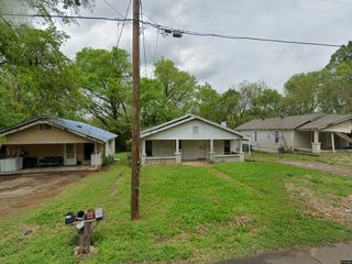 Foreclosed Home - 5704 14TH ST S, 35020