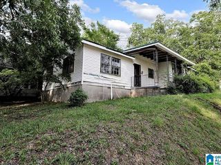 Foreclosed Home - 1601 FAIRFAX AVE, 35020