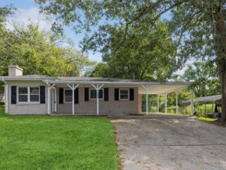 Foreclosed Home - 106 Viola Ave, 35023