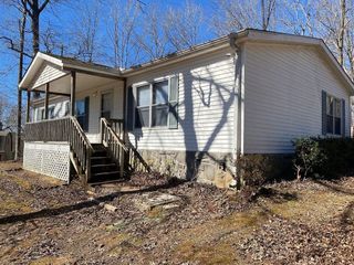 Foreclosed Home - List 100379395