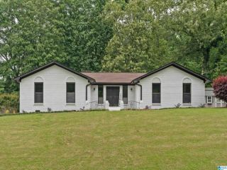 Foreclosed Home - 160 SPACE RD, 35023