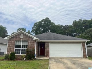 Foreclosed Home - 2062 TOWNHOUSE LN, 35023