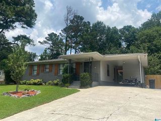 Foreclosed Home - 2495 16TH ST, 35040