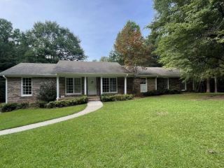 Foreclosed Home - 77 THOMPSON DR, 35043