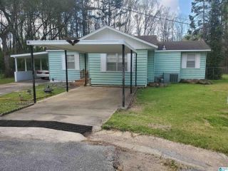 Foreclosed Home - 39 MANARES CT, 35044