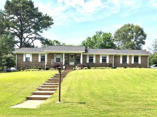 Foreclosed Home - 105 WINDWOOD LN, 35045
