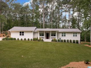 Foreclosed Home - 1631 SHELBY SPRINGS RD, 35051