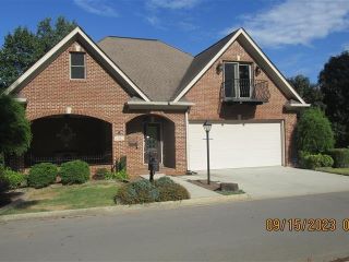 Foreclosed Home - 100 WATERFORD DR, 35057
