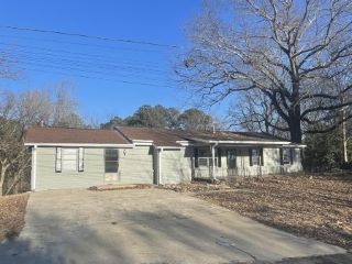 Foreclosed Home - 521 MOORE ST, 35071