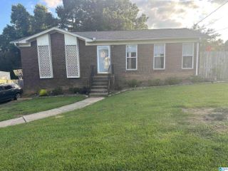 Foreclosed Home - 2816 NORTH RD, 35071