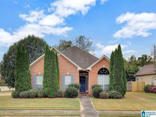 Foreclosed Home - 1210 AMBERLEY WOODS DR, 35080