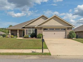 Foreclosed Home - 101 RIVER CREST LN, 35080