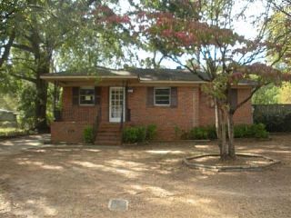 Foreclosed Home - 1141 ROBERT E LEE ST, 35094