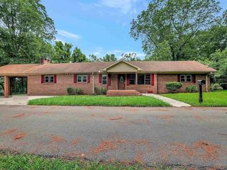 Foreclosed Home - 8305 HILL LOOP, 35094