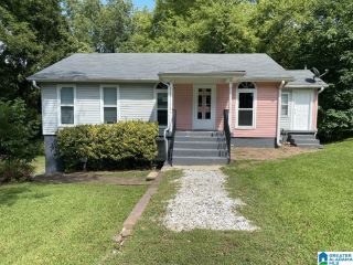 Foreclosed Home - 1635 POOLE ST, 35094