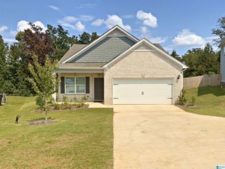 Foreclosed Home - 98 VALLEY CIR, 35096