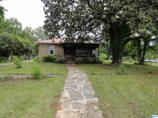 Foreclosed Home - 668 GLENNWOOD RD, 35116