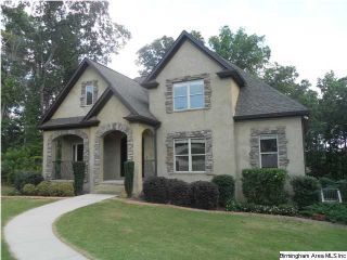 Foreclosed Home - 5300 WHISPERING PINES DR, 35117