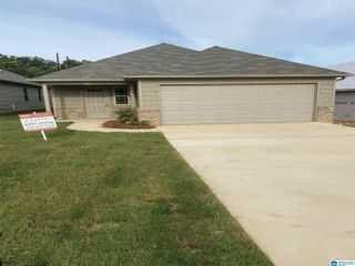 Foreclosed Home - 4818 COVE LN, 35117