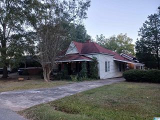 Foreclosed Home - 1608 1ST AVE N, 35125