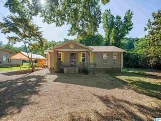 Foreclosed Home - 5381 OLD SPRINGVILLE RD, 35126