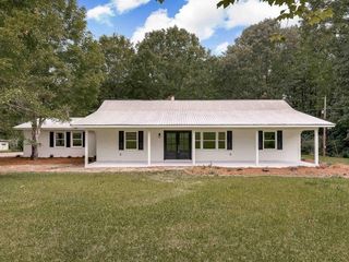 Foreclosed Home - 8491 CLAYTON COVE RD, 35146