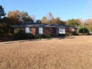 Foreclosed Home - 2014 FOREST GLEN RD, 35150