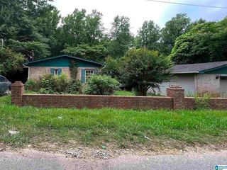 Foreclosed Home - 230 WOOD ST, 35150