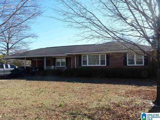 Foreclosed Home - 911 CHEROKEE DR, 35150