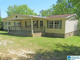 Foreclosed Home - 1014 PINE GROVE RD, 35150