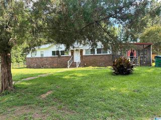 Foreclosed Home - 3393 OLD SYLACAUGA HWY, 35150