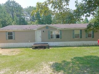 Foreclosed Home - 195 LONE POND CIR, 35151