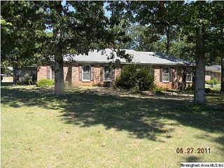 Foreclosed Home - 1002 CLOVERDALE CIR, 35160