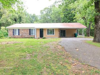 Foreclosed Home - 116 Forest Hills Cir, 35160
