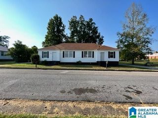 Foreclosed Home - 105 W DAMON AVE, 35160