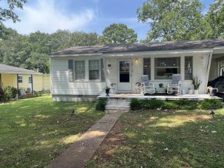 Foreclosed Home - 847 ELM ST, 35160
