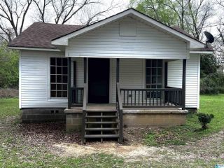 Foreclosed Home - 419 IOWA AVE, 35171