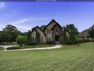Foreclosed Home - 6401 WHITE TAIL LN, 35173