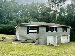Foreclosed Home - 6917 ALLEN RD, 35173