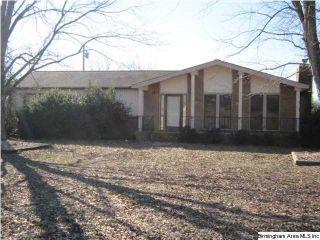 Foreclosed Home - 102 COUNTY ROAD 1420, 35179