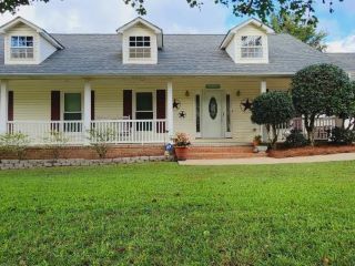 Foreclosed Home - 151 DOGWOOD DR, 35188