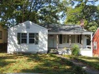 Foreclosed Home - 7428 QUEENSTOWN AVE, 35206