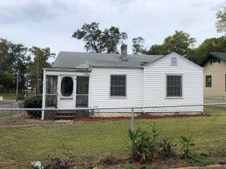 Foreclosed Home - 7800 5th Ave South, 35206