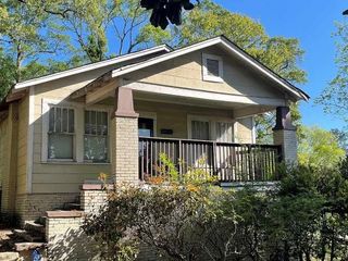 Foreclosed Home - 2000 36TH AVE N, 35207