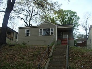 Foreclosed Home - 1512 BUSH BLVD W, 35208