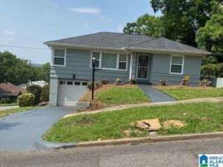 Foreclosed Home - 2500 23RD ST W, 35208
