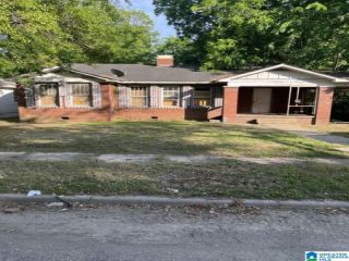 Foreclosed Home - 2129 46TH PL W, 35208